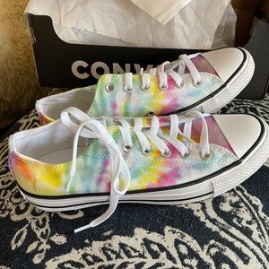 Converse Classic Oxford - NIB- US8 Women's